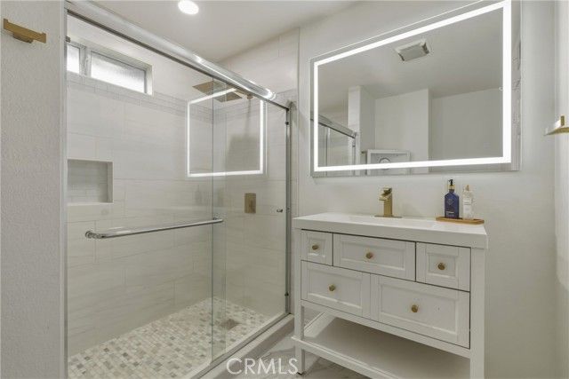 925 Bunbury, Whittier, CA 90601