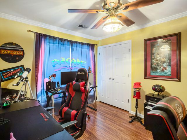 408 Lakewind Drive, Moncks Corner, SC 29461