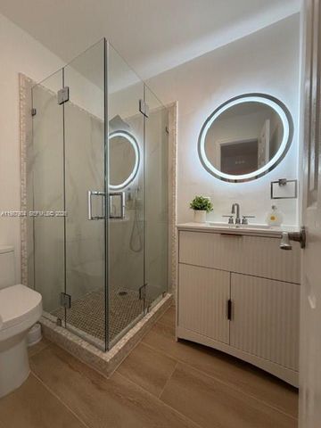 4556 Woodmere Ln, Lake Worth, FL 33463