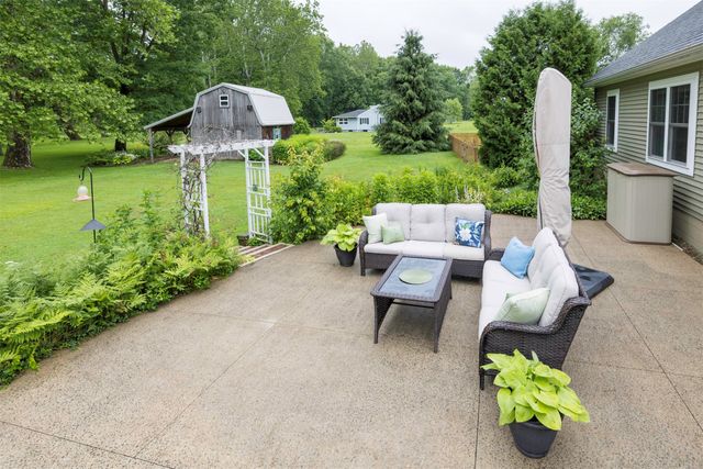 13730 FLATTS Road, Waterford, PA 16441
