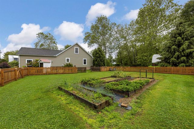 13730 FLATTS Road, Waterford, PA 16441