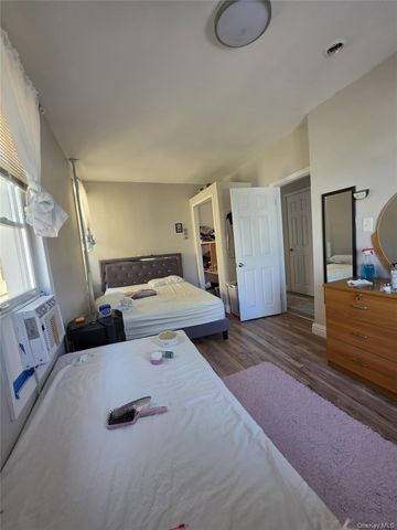 10138 131st Street, Richmond Hill S., NY 11419