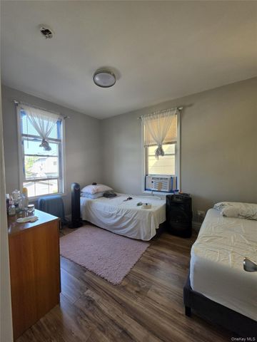 10138 131st Street, Richmond Hill S., NY 11419