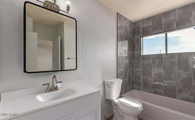 3605 W BETHANY HOME Road 2, Phoenix, AZ 85019