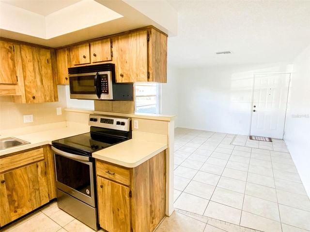 6036 CHESHAM DRIVE 5, New Port Richey, FL 34653