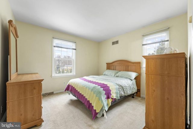 106 FOX DR, Landenberg, PA 19350