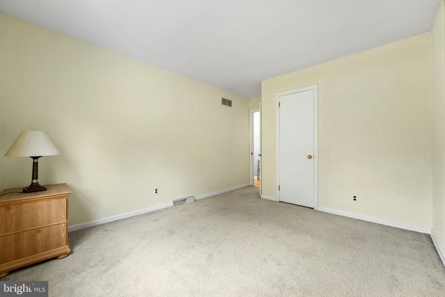 106 FOX DR, Landenberg, PA 19350