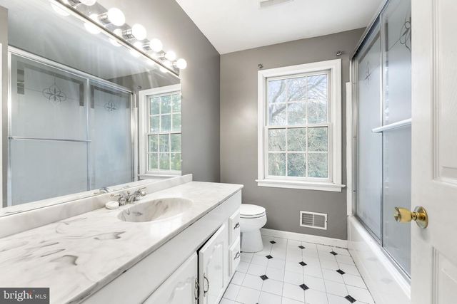 106 FOX DR, Landenberg, PA 19350