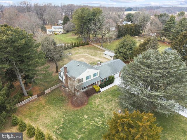106 FOX DR, Landenberg, PA 19350