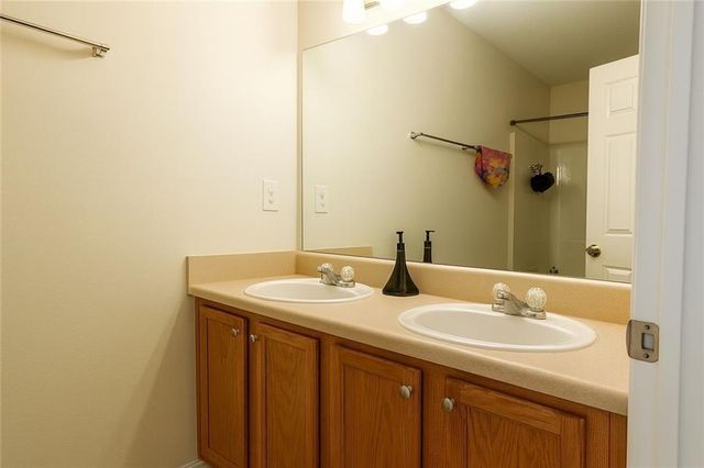 3615 Ginnis Circle SW, Atlanta, GA 30331