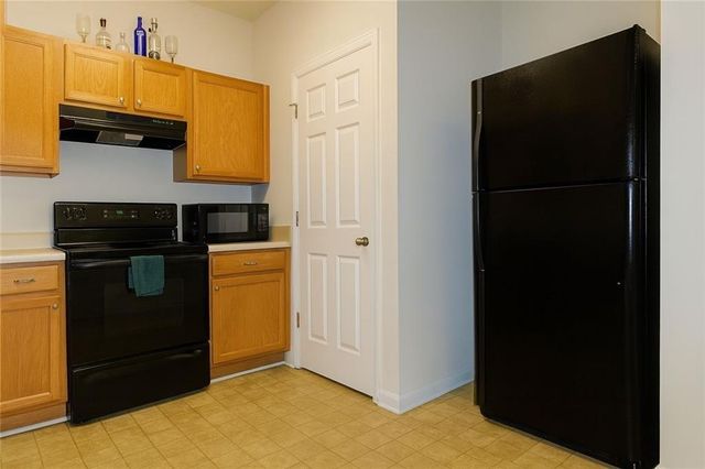 3615 Ginnis Circle SW, Atlanta, GA 30331