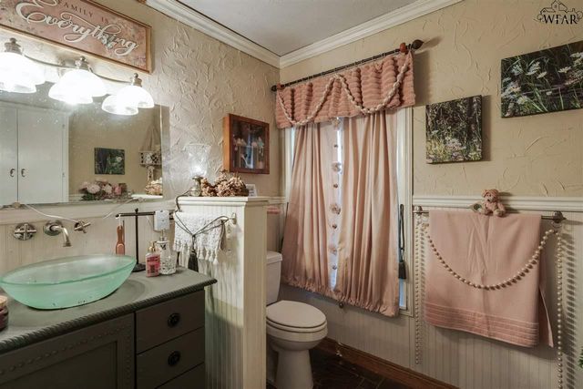 404 MORNINGSIDE DRIVE, Wichita Falls, TX 76301