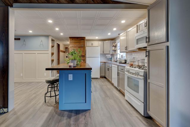 8340 Levee Road, Jeffersonville, KY 40337