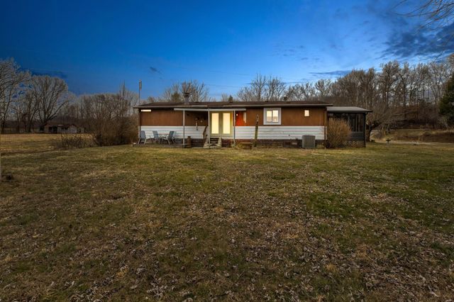 8340 Levee Road, Jeffersonville, KY 40337