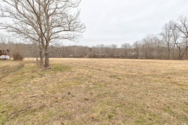 8340 Levee Road, Jeffersonville, KY 40337