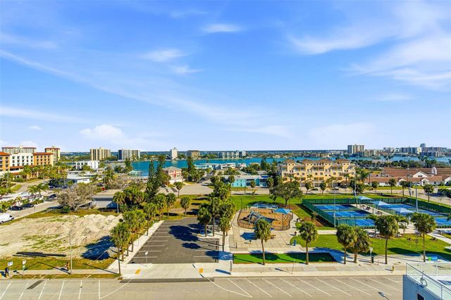 24 AVALON STREET 802, Clearwater, FL 33767