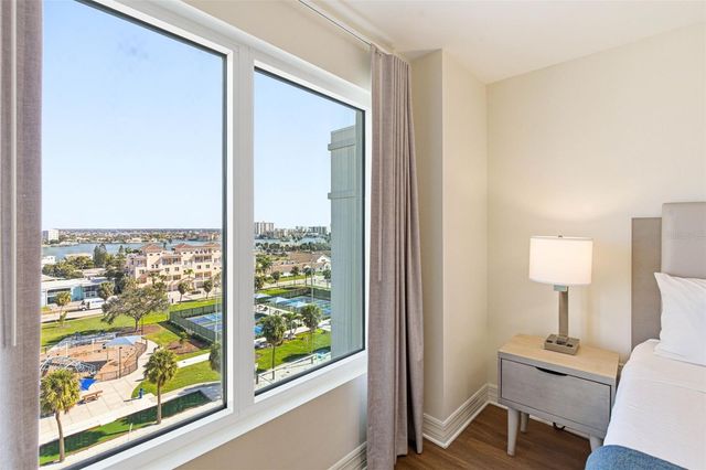 24 AVALON STREET 802, Clearwater, FL 33767