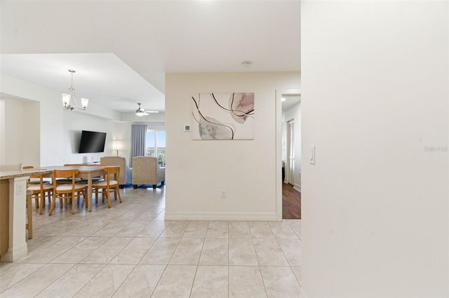 24 AVALON STREET 802, Clearwater, FL 33767