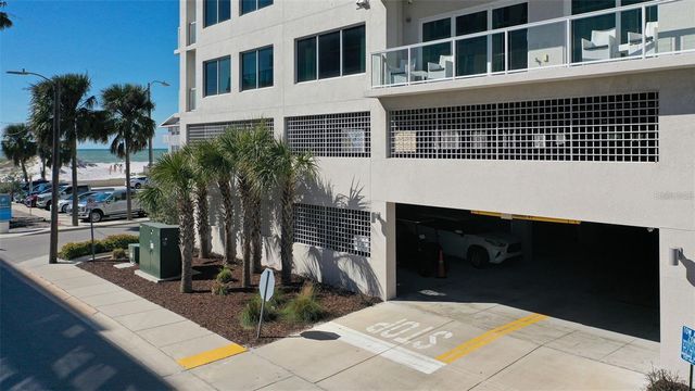24 AVALON STREET 802, Clearwater, FL 33767