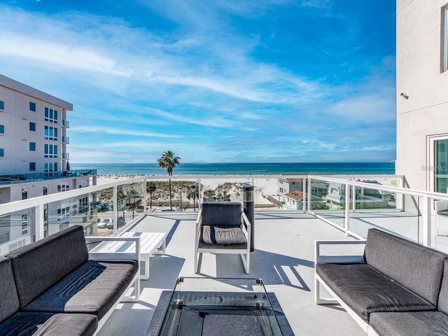 24 AVALON STREET 802, Clearwater, FL 33767