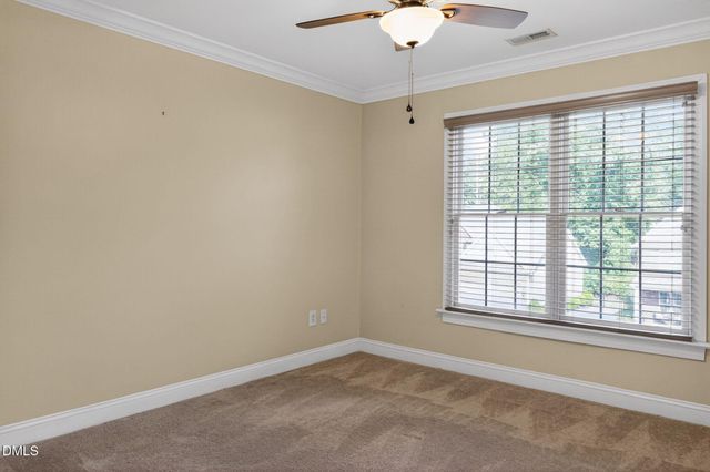 108 Shadow Oak Lane, Fayetteville, NC 28303