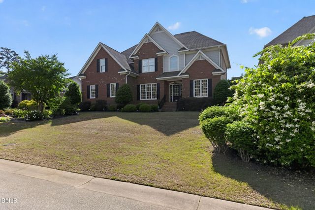 108 Shadow Oak Lane, Fayetteville, NC 28303
