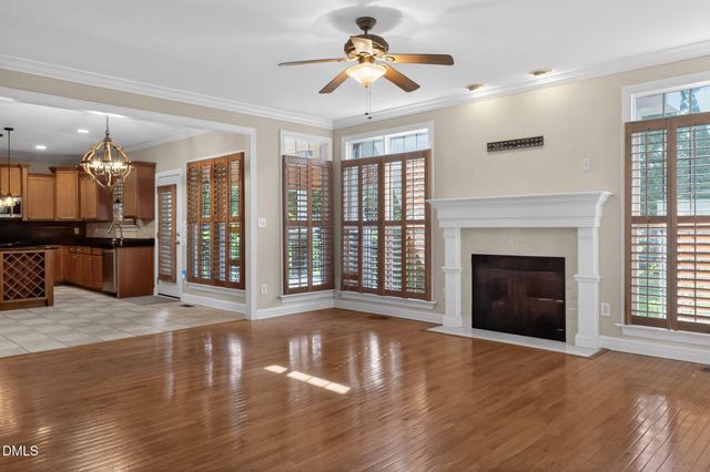 108 Shadow Oak Lane, Fayetteville, NC 28303