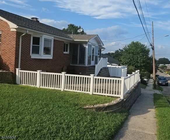1 Snapper Ave, South River Boro, NJ 08882