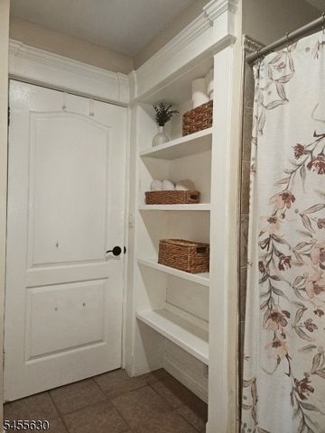 1 Snapper Ave, South River Boro, NJ 08882