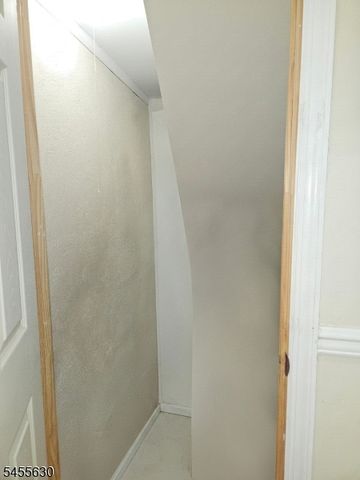 1 Snapper Ave, South River Boro, NJ 08882