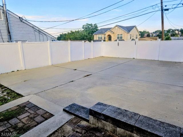1 Snapper Ave, South River Boro, NJ 08882