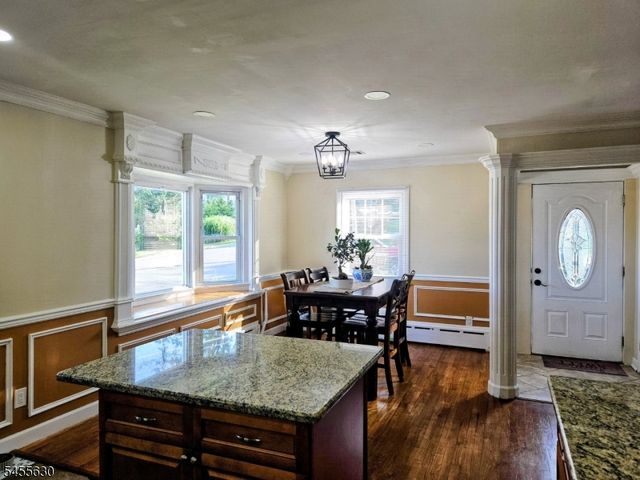 1 Snapper Ave, South River Boro, NJ 08882