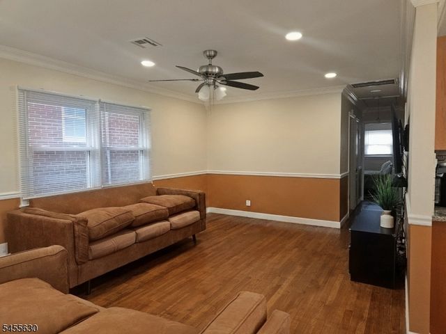 1 Snapper Ave, South River Boro, NJ 08882