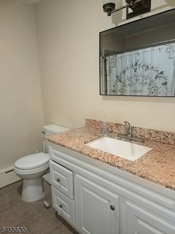 1 Snapper Ave, South River Boro, NJ 08882