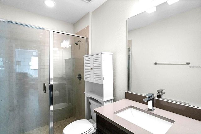 915 ARLINGTON AVENUE N, St Petersburg, FL 33705