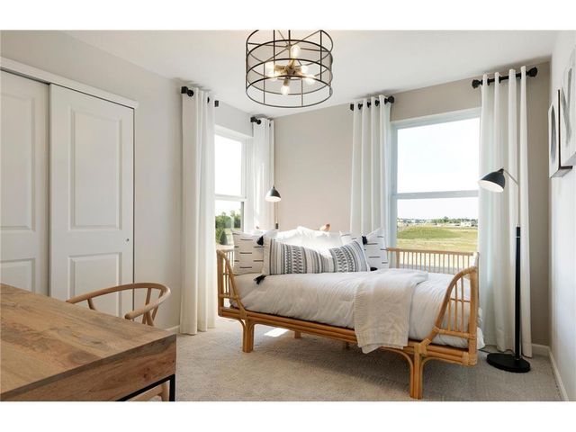 17968 Genoa Drive, Lakeville, MN 55044