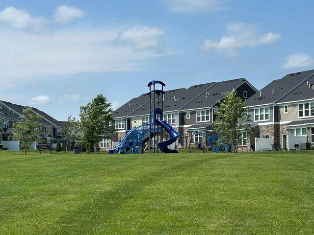17968 Genoa Drive, Lakeville, MN 55044