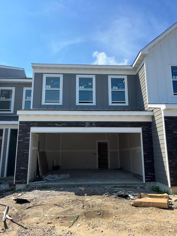 17968 Genoa Drive, Lakeville, MN 55044