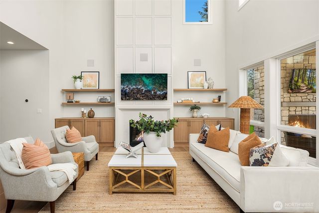 3829 142nd Place SE, Bellevue, WA 98006