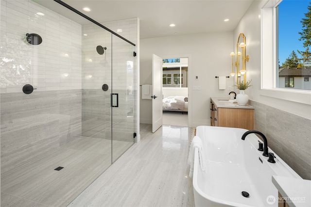 3829 142nd Place SE, Bellevue, WA 98006