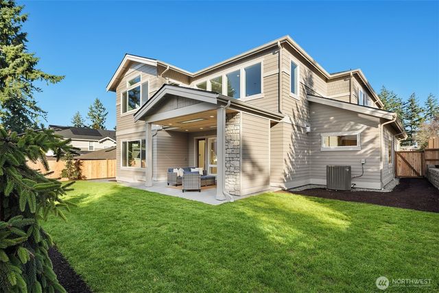 3829 142nd Place SE, Bellevue, WA 98006
