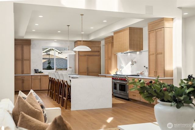 3829 142nd Place SE, Bellevue, WA 98006