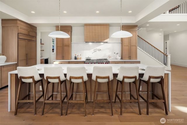 3829 142nd Place SE, Bellevue, WA 98006