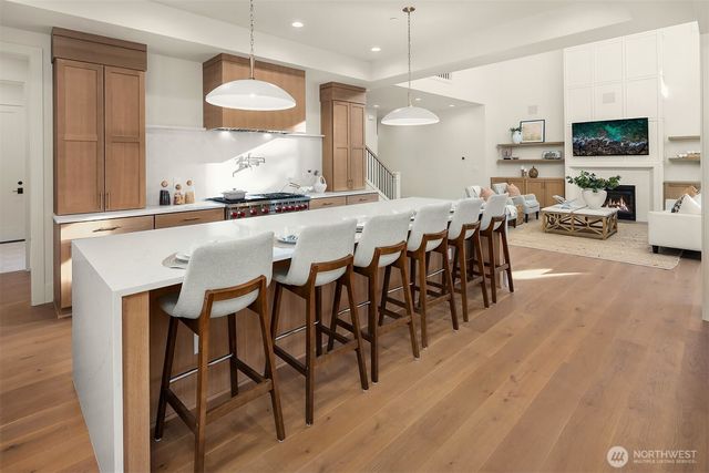 3829 142nd Place SE, Bellevue, WA 98006