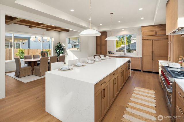 3829 142nd Place SE, Bellevue, WA 98006