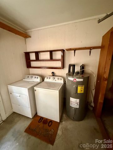 5059 Brown Creek Church Road, Wadesboro, NC 28170