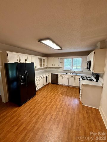 5059 Brown Creek Church Road, Wadesboro, NC 28170