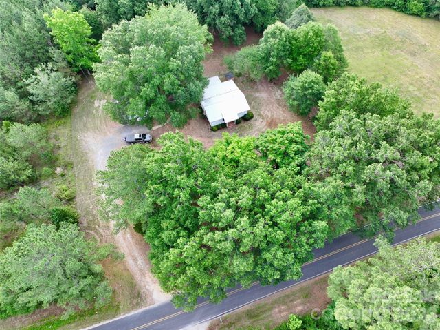 5059 Brown Creek Church Road, Wadesboro, NC 28170