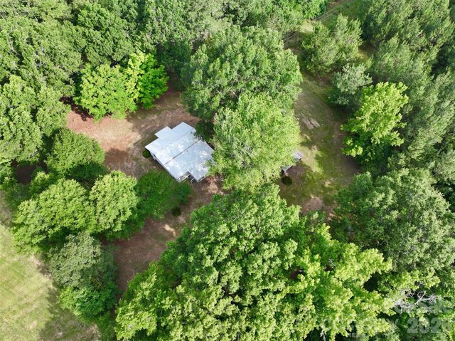 5059 Brown Creek Church Road, Wadesboro, NC 28170