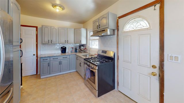 386 Locust Avenue, Uniondale, NY 11553